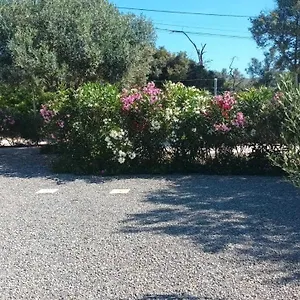 adelio-guest-house.hotelaalgarve.com/