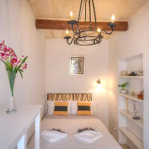 Charming House In The Heart Of Cpac1-3 Ferienhaus